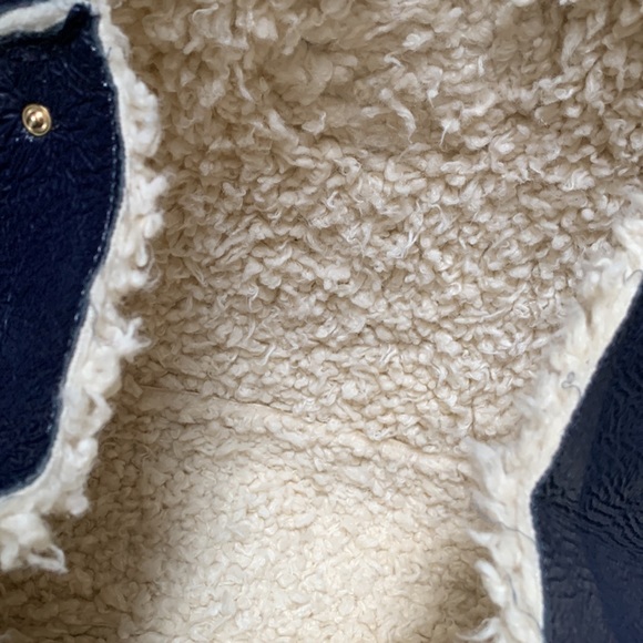 Tory Burch Patent Leather Bag - Picture 4 of 7